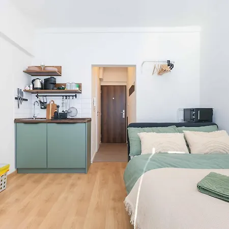 Cozy Next To Bus Station With Perfect Views Daire Bratislava