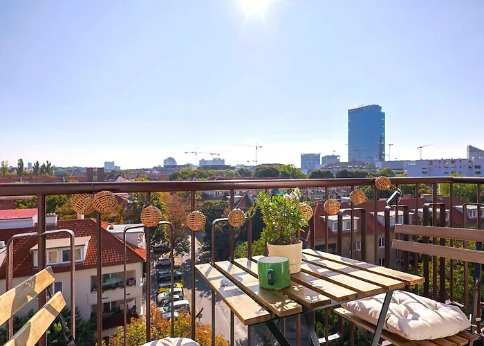 Cozy Next To Bus Station With Perfect Views * 브라티슬라바